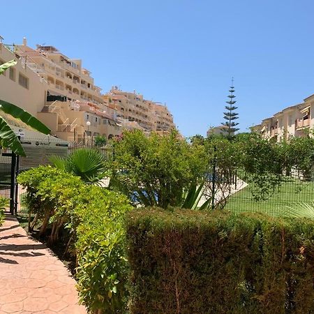 Encantador Piso Con Terraza Y Piscina Lägenhet Benalmádena Exteriör bild